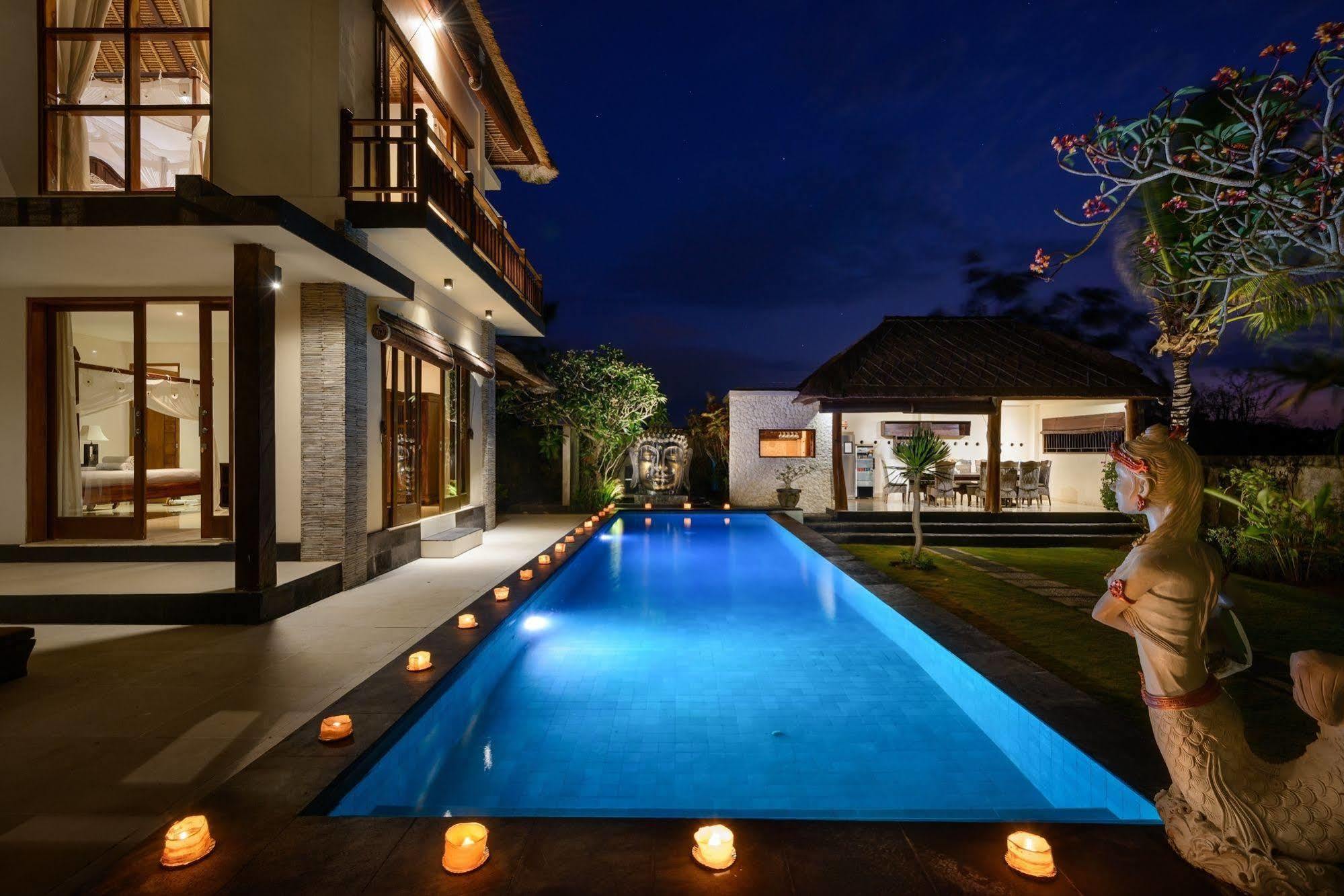 Adinda Balangan Beach Villa Джимбаран Екстер'єр фото